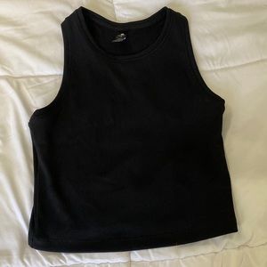 Women cropped fitted workout tank